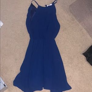 blue dress